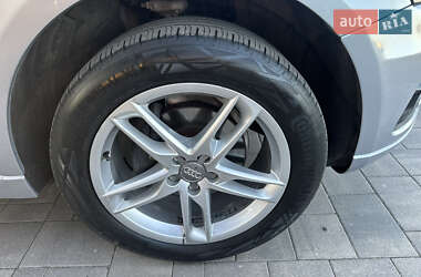 Внедорожник / Кроссовер Audi Q5 2015 в 