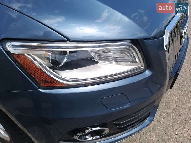 Внедорожник / Кроссовер Audi Q5 2015 в Харькове