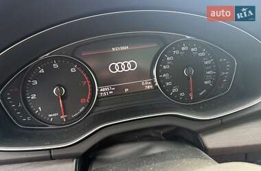 Внедорожник / Кроссовер Audi Q5 2021 в 