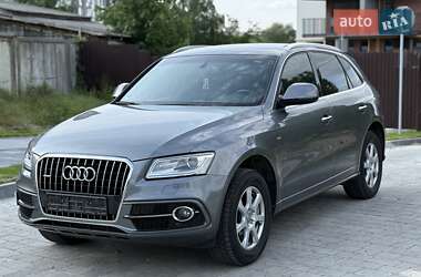 Внедорожник / Кроссовер Audi Q5 2015 в 
