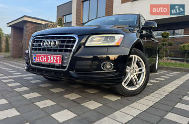 Внедорожник / Кроссовер Audi Q5 2015 в 