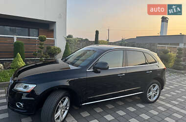 Внедорожник / Кроссовер Audi Q5 2015 в 