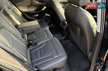 Внедорожник / Кроссовер Audi Q5 2014 в 