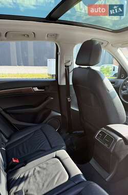 Внедорожник / Кроссовер Audi Q5 2013 в 