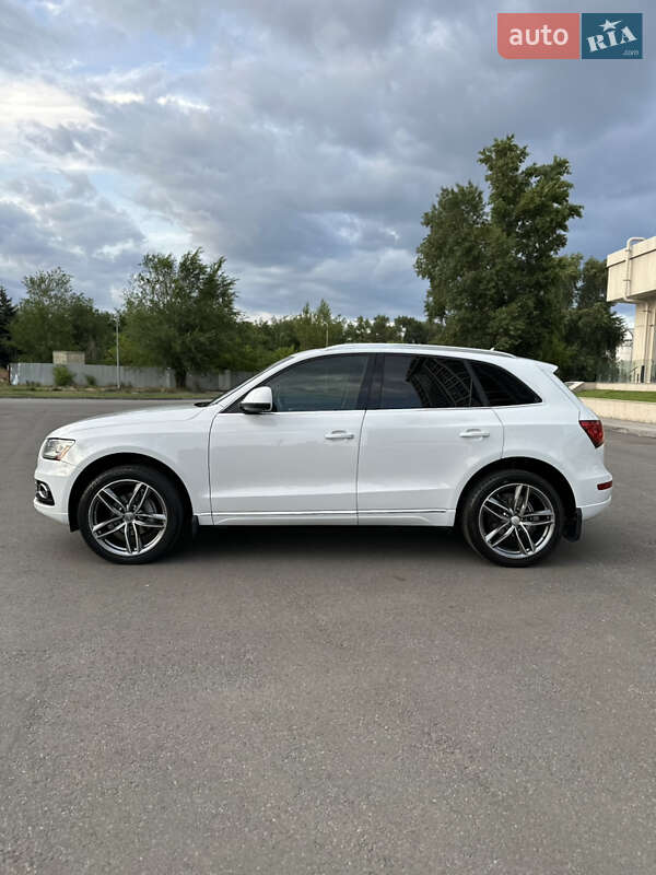 Внедорожник / Кроссовер Audi Q5 2013 в Днепре