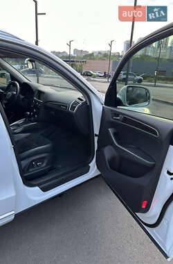 Внедорожник / Кроссовер Audi Q5 2013 в 