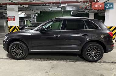 Внедорожник / Кроссовер Audi Q5 2017 в 