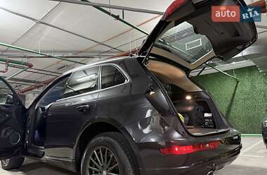 Внедорожник / Кроссовер Audi Q5 2017 в 