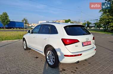 Внедорожник / Кроссовер Audi Q5 2015 в 