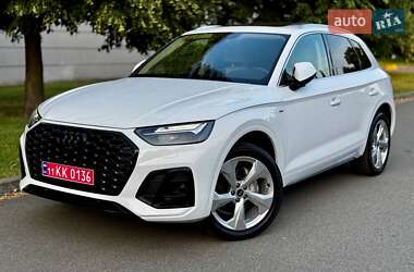 Внедорожник / Кроссовер Audi Q5 2022 в Киеве