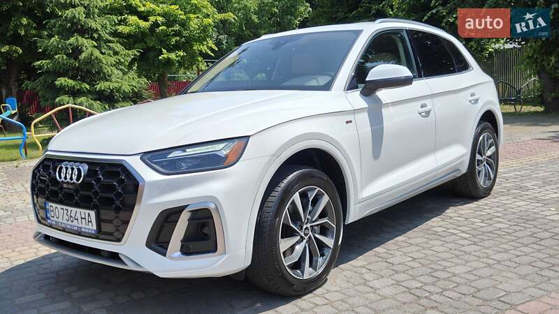 Позашляховик / Кросовер Audi Q5 2022 в Тернополі