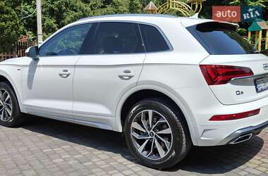 Внедорожник / Кроссовер Audi Q5 2022 в 