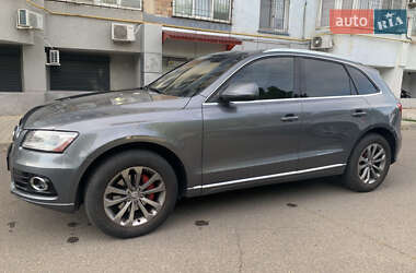 Внедорожник / Кроссовер Audi Q5 2012 в 