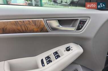 Внедорожник / Кроссовер Audi Q5 2009 в 