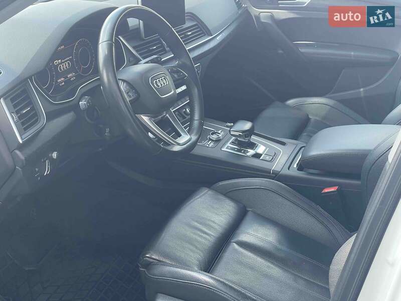 Позашляховик / Кросовер Audi Q5 2018 в Харкові