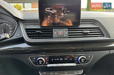 Внедорожник / Кроссовер Audi Q5 2020 в 