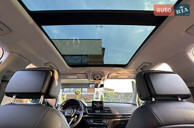 Внедорожник / Кроссовер Audi Q5 2020 в 