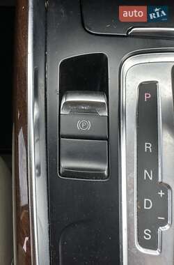 Внедорожник / Кроссовер Audi Q5 2012 в 