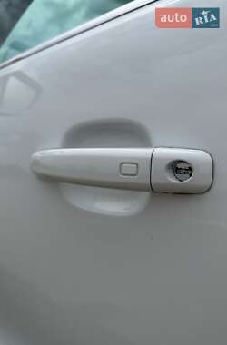 Внедорожник / Кроссовер Audi Q5 2012 в 