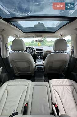 Внедорожник / Кроссовер Audi Q5 2012 в 