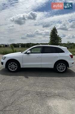 Внедорожник / Кроссовер Audi Q5 2012 в 