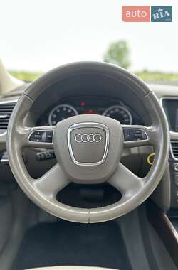 Внедорожник / Кроссовер Audi Q5 2012 в 