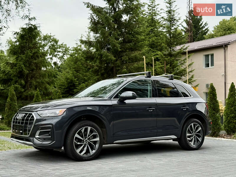 Позашляховик / Кросовер Audi Q5 2020 в Львові