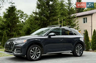 Внедорожник / Кроссовер Audi Q5 2020 в 
