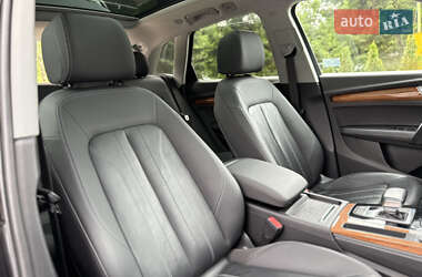 Внедорожник / Кроссовер Audi Q5 2020 в 