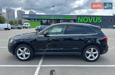 Позашляховик / Кросовер Audi Q5 2011 в 