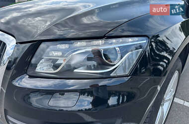Позашляховик / Кросовер Audi Q5 2011 в 