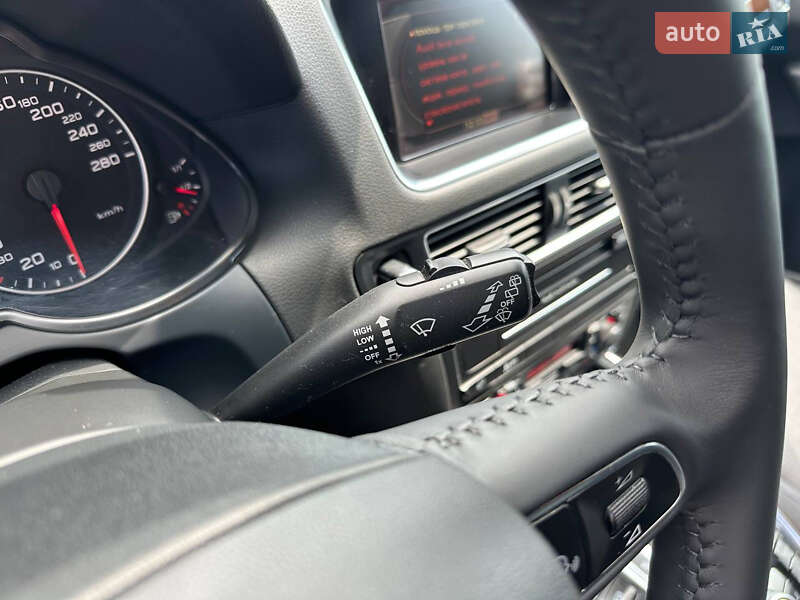 Позашляховик / Кросовер Audi Q5 2011 в Києві