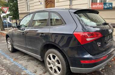 Внедорожник / Кроссовер Audi Q5 2011 в 