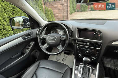 Внедорожник / Кроссовер Audi Q5 2016 в 