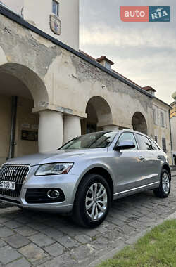 Внедорожник / Кроссовер Audi Q5 2015 в 