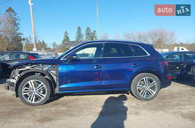 Внедорожник / Кроссовер Audi Q5 2018 в 