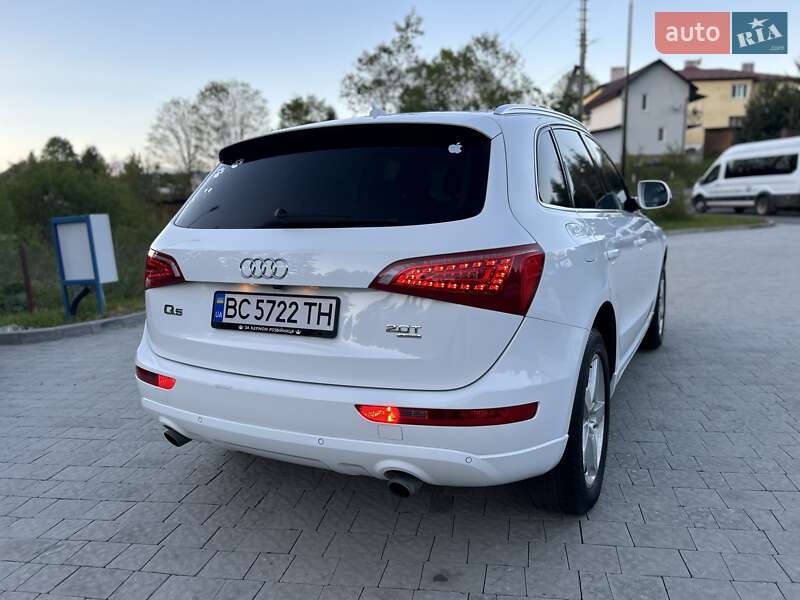 Внедорожник / Кроссовер Audi Q5 2011 в Дрогобыче