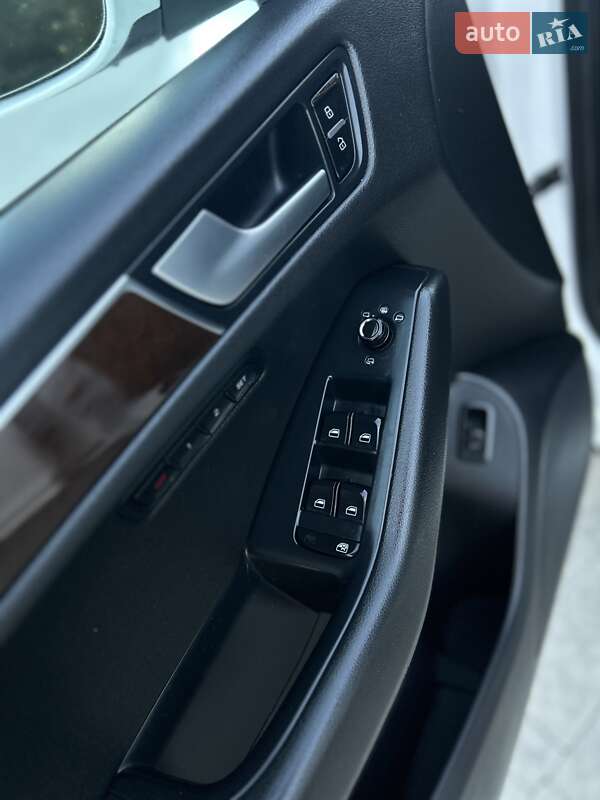Внедорожник / Кроссовер Audi Q5 2011 в Дрогобыче