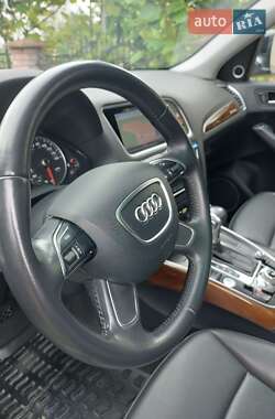 Внедорожник / Кроссовер Audi Q5 2016 в 