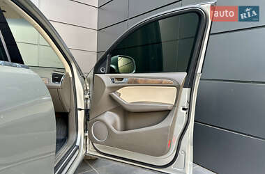 Внедорожник / Кроссовер Audi Q5 2013 в 