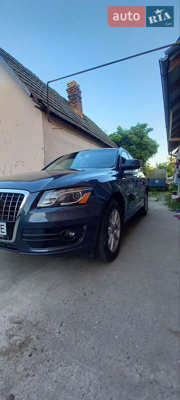 Внедорожник / Кроссовер Audi Q5 2010 в Виноградове