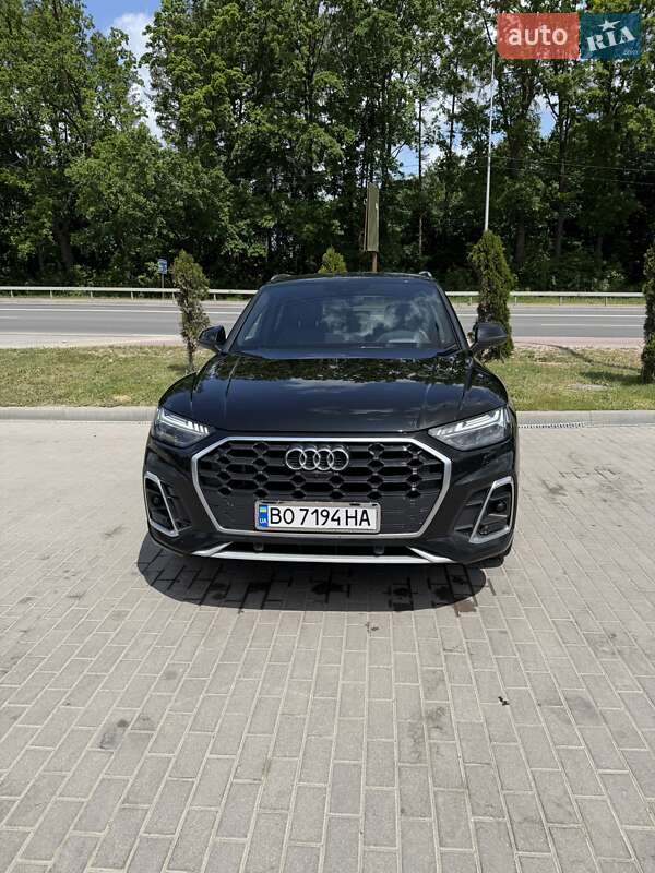 Внедорожник / Кроссовер Audi Q5 2020 в Тернополе