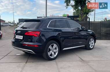 Внедорожник / Кроссовер Audi Q5 2019 в 