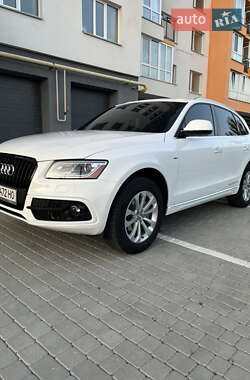 Внедорожник / Кроссовер Audi Q5 2015 в 
