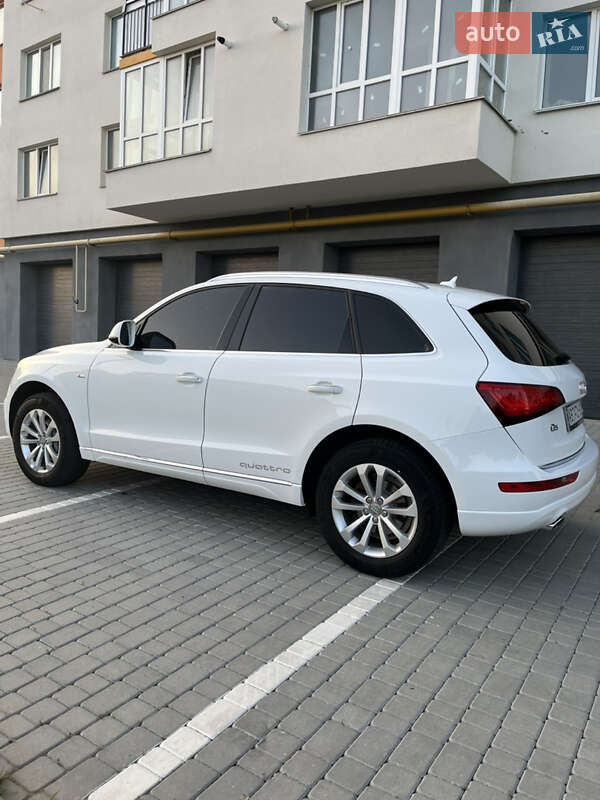 Позашляховик / Кросовер Audi Q5 2015 в Вінниці