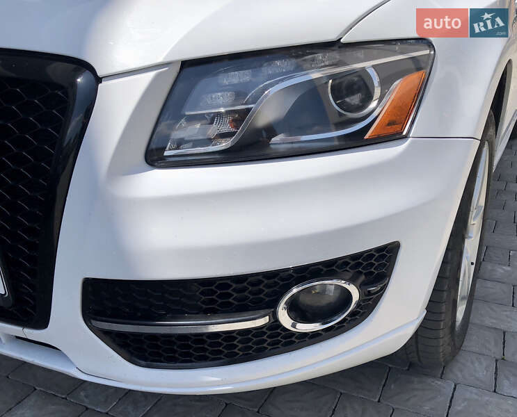 Позашляховик / Кросовер Audi Q5 2012 в Ужгороді