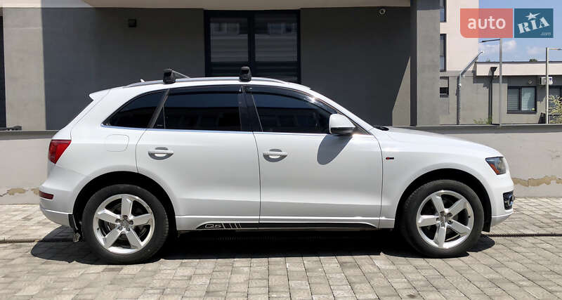 Позашляховик / Кросовер Audi Q5 2012 в Ужгороді