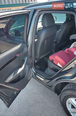 Внедорожник / Кроссовер Audi Q5 2009 в 