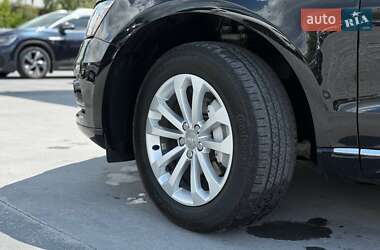 Внедорожник / Кроссовер Audi Q5 2015 в 