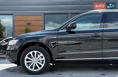 Внедорожник / Кроссовер Audi Q5 2015 в 